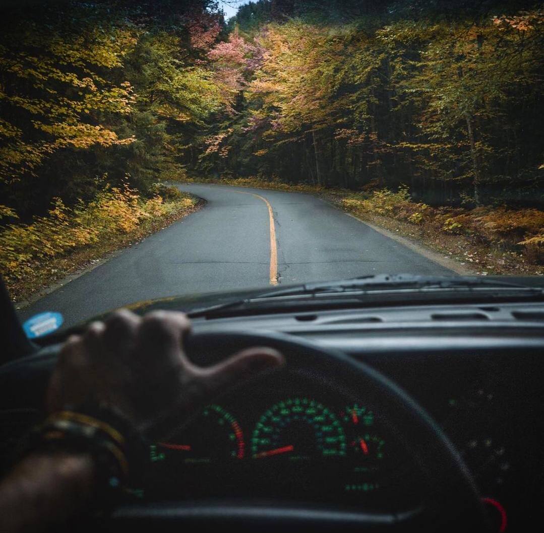 Чем дальше я уезжаю, тем больше приближаюсь к себе.