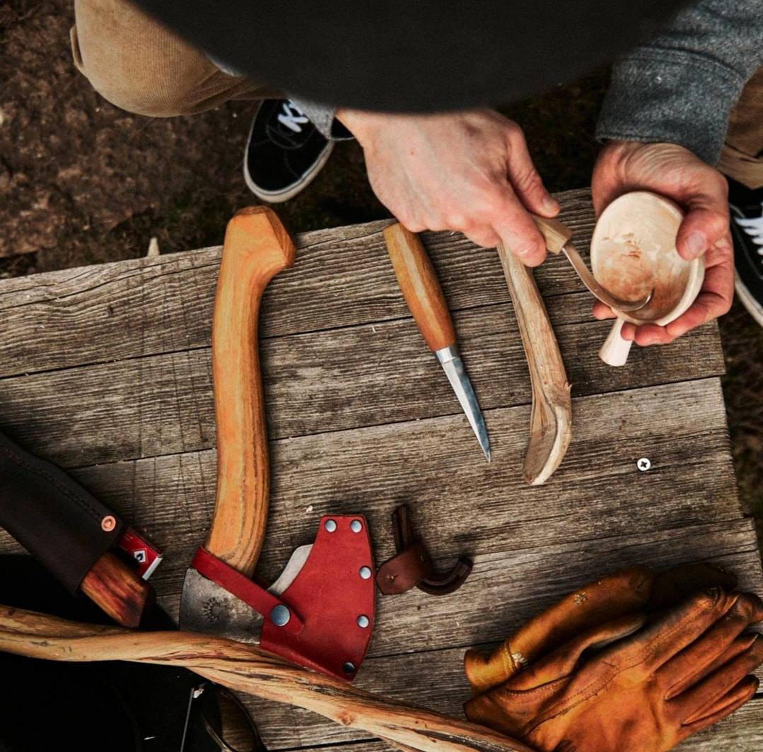 Вам надо найти то, что вы любите. И это так же верно для работы, как и для отношений