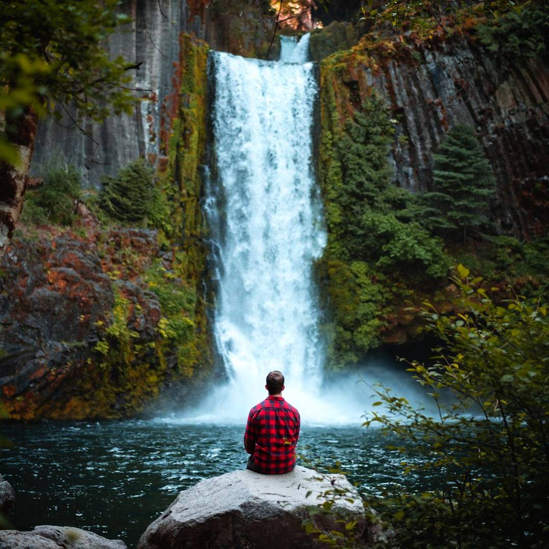 Природа не знает остановки в своем движении и казнит всякую бездеятельность.