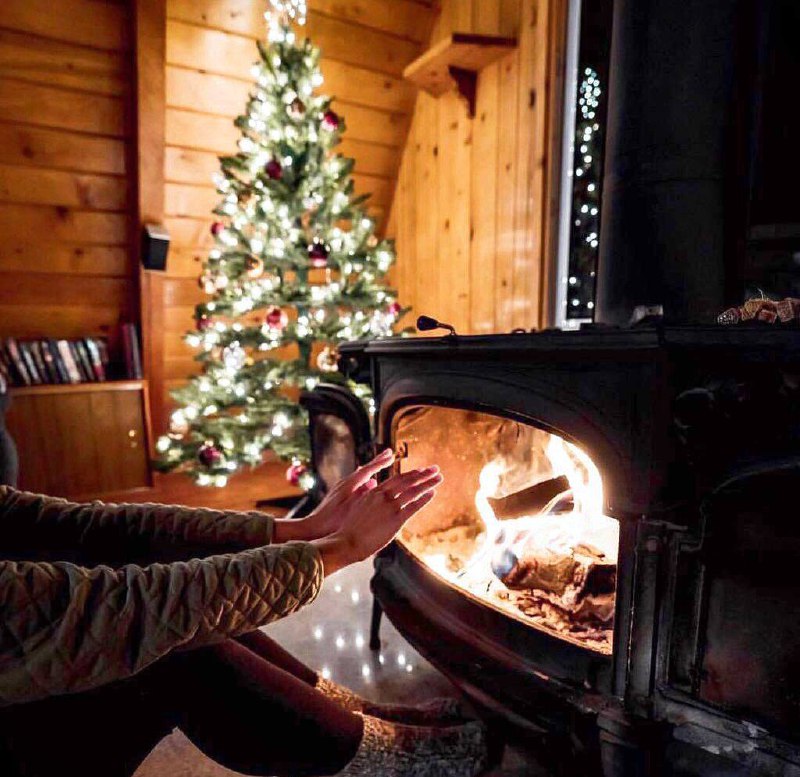 Зима — это время для комфорта, хорошей еды, тепла, дружеской беседы у камина: это время для дома.