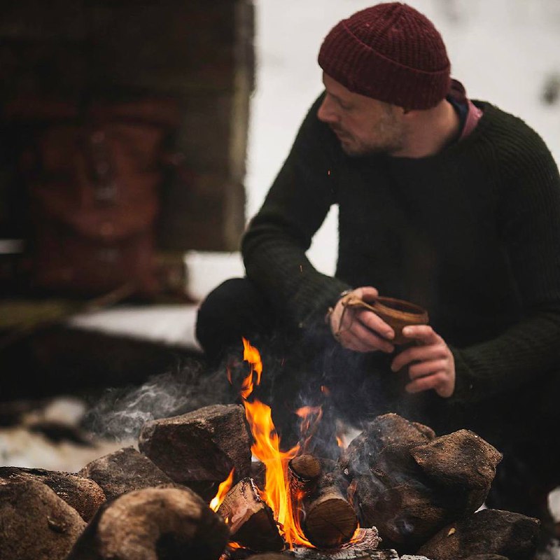 Мне было тогда не больше 26 лет, но я уже отлично знал, что жизнь бесцельна и не имеет смысла, что...