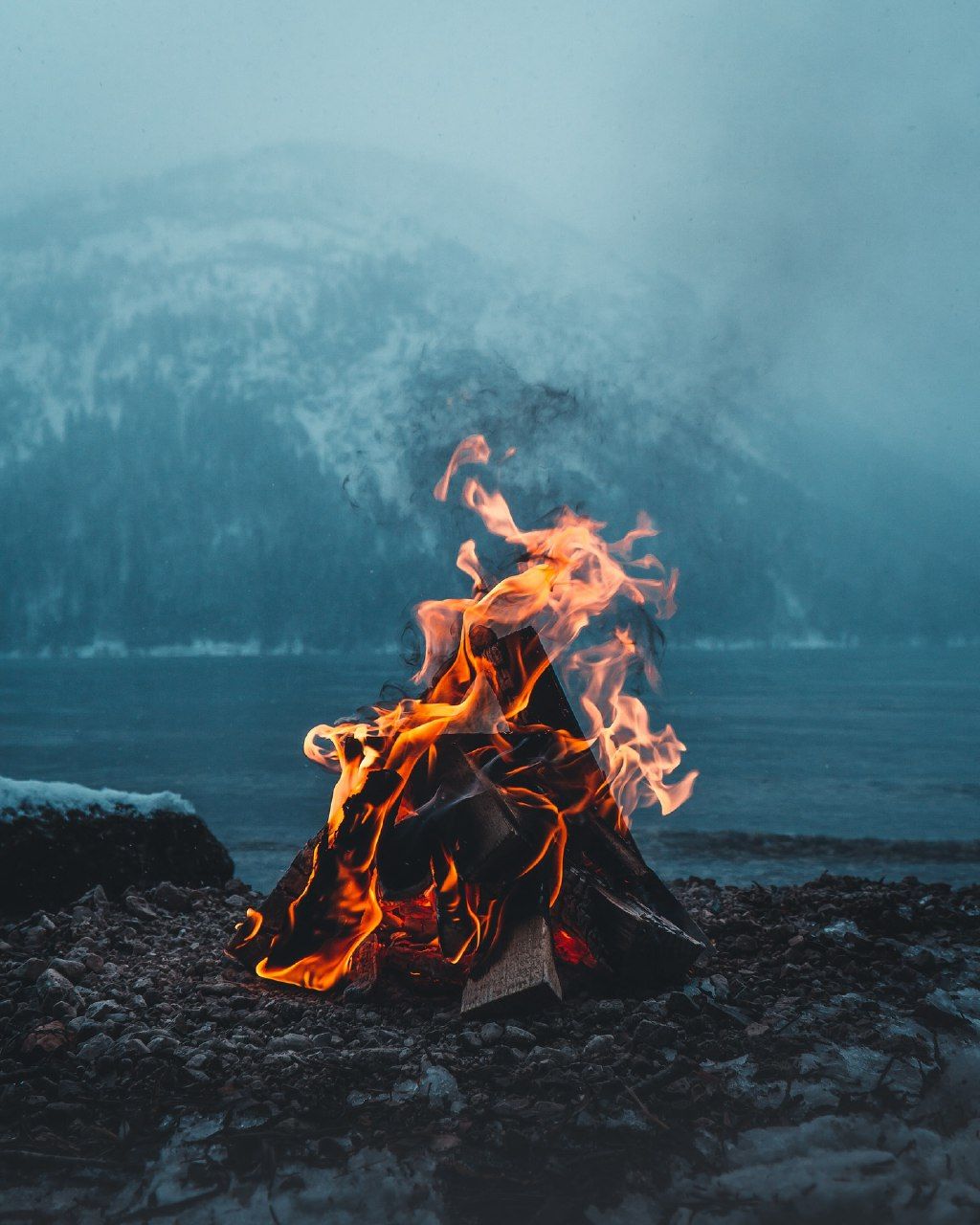 Душевный огонь оставляет после себя или произведение искусства, или горстку пепла.